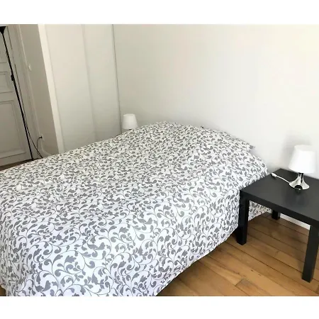Cours Langlet Apartment